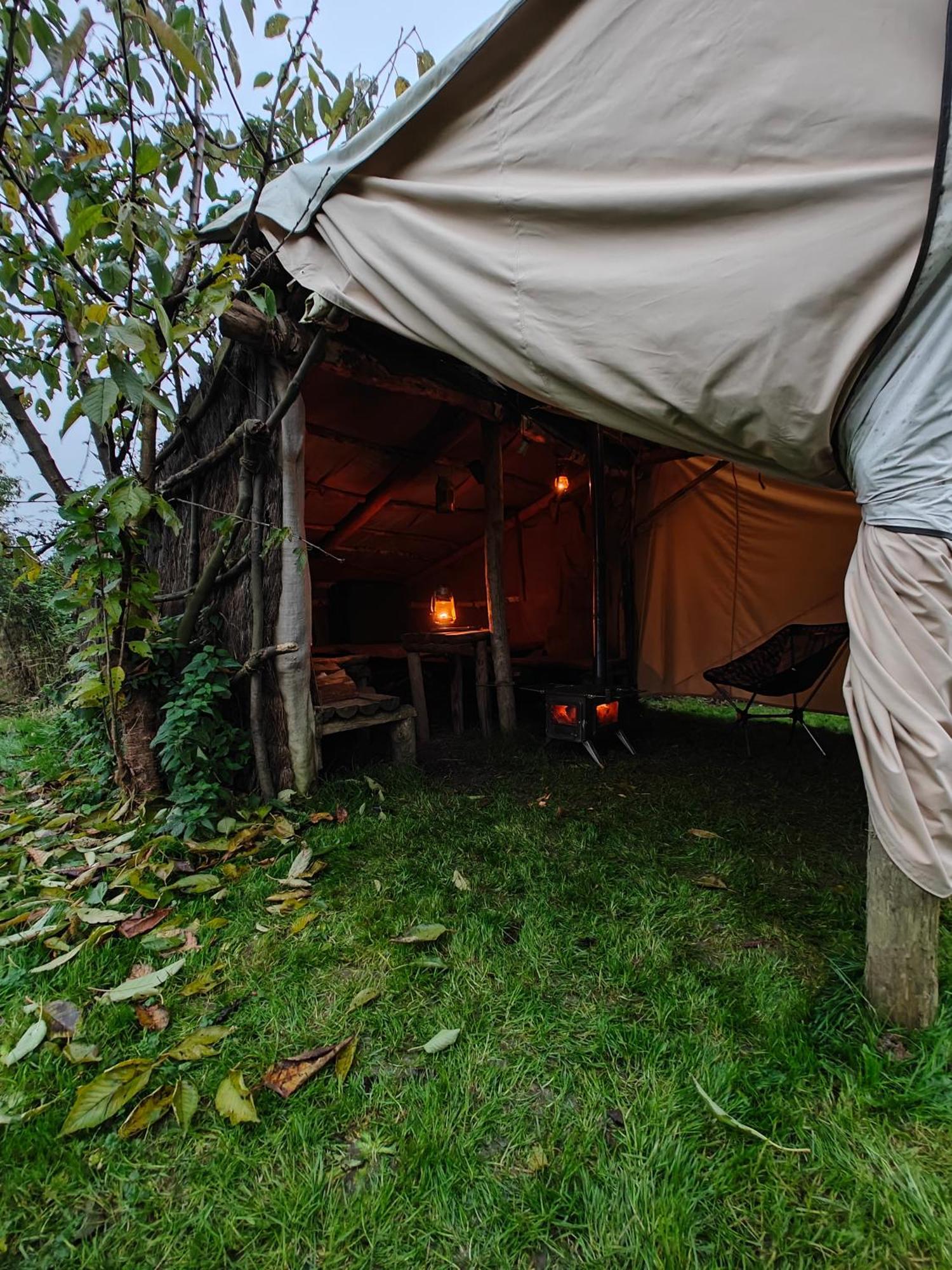 Отель Au Pied Du Trieu, The Shelter Labroye Экстерьер фото